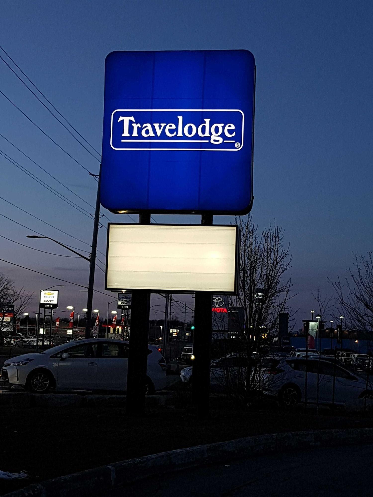 Travelodge by Wyndham Welland Eksteriør billede