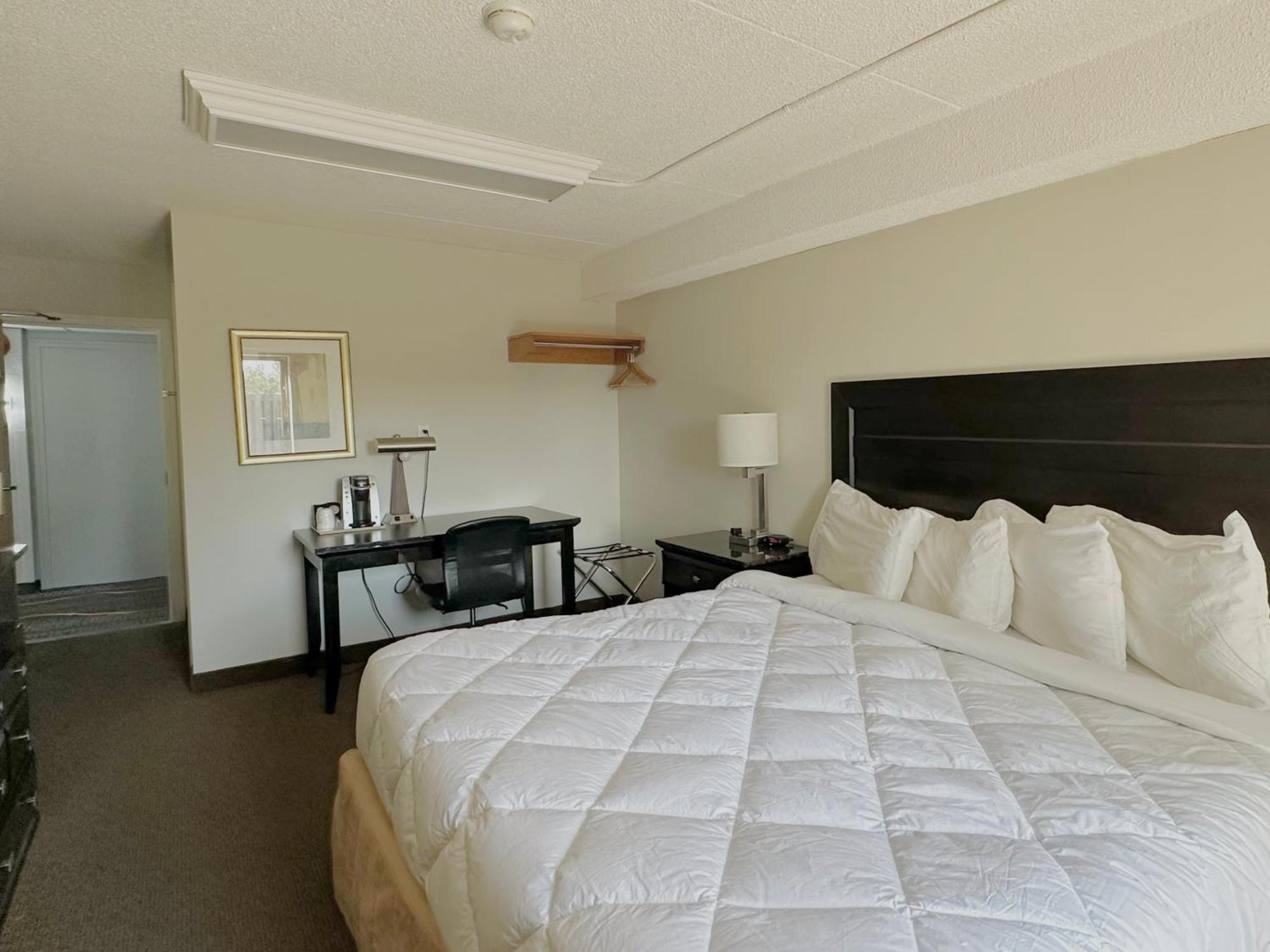 Travelodge by Wyndham Welland Eksteriør billede
